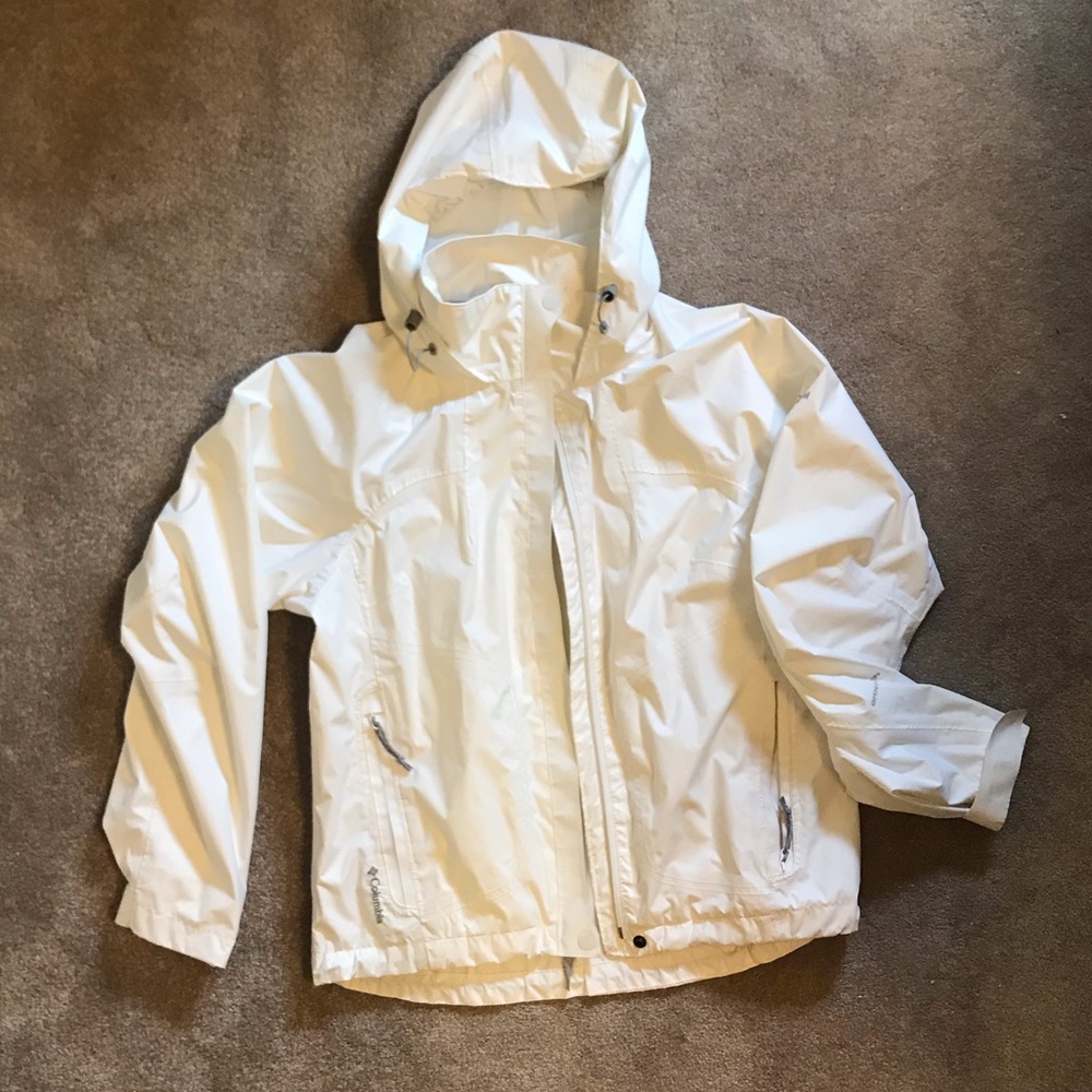 Columbia Rain Coat